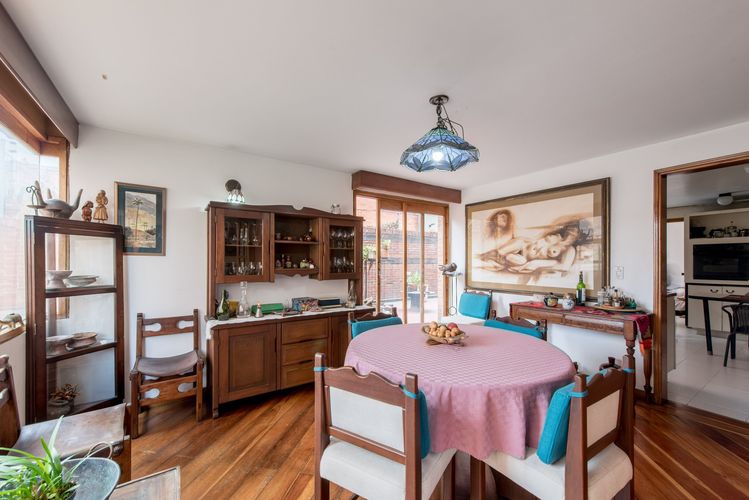 Apartamento de 4 alcobas en venta en Chico Norte, Bogotá, 238 m² · foto 5 de 20