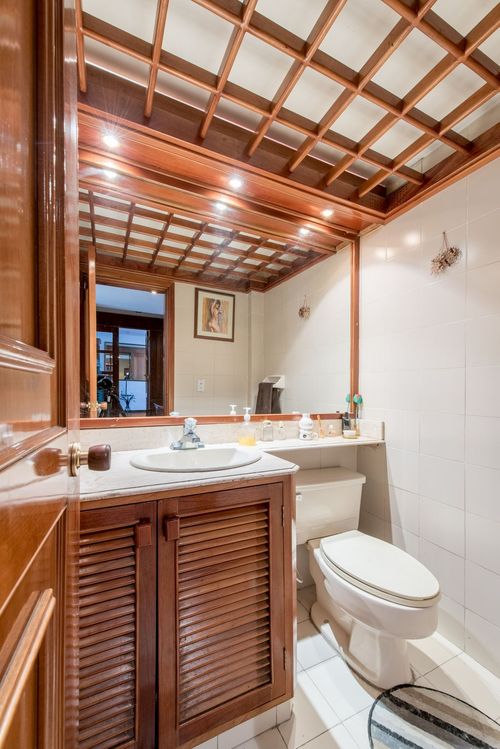 Apartamento de 4 alcobas en venta en Chico Norte, Bogotá, 238 m² · foto 19 de 20