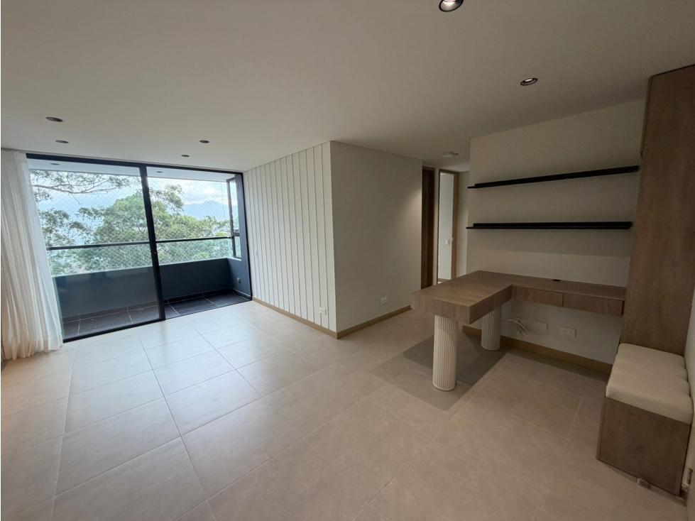 Apartamento en venta en Vía Las Palmas, Medellín · foto 2 de 24