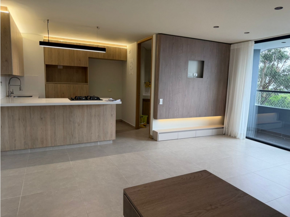 Apartamento en venta en Vía Las Palmas, Medellín · foto 8 de 24