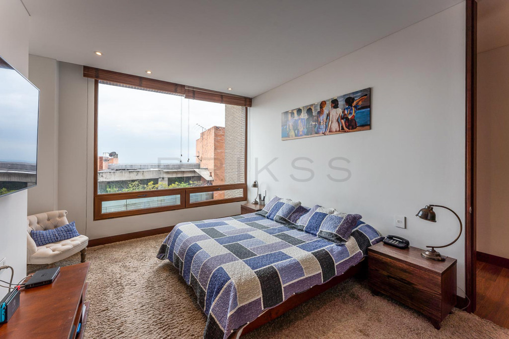 Apartamento en venta en Los Rosales, Bogotá · foto 7 de 17