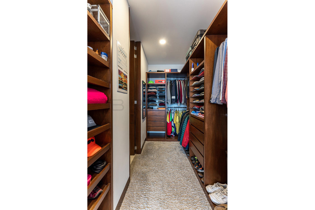 Apartamento en venta en Los Rosales, Bogotá · foto 8 de 17