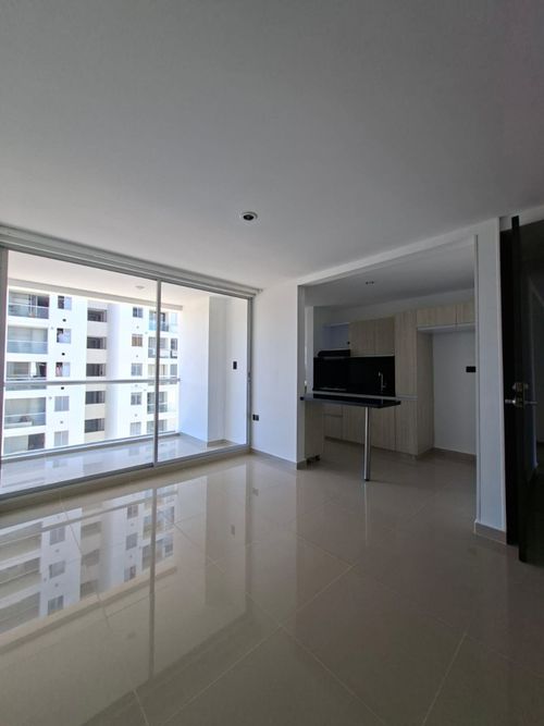 Apartamento de 3 alcobas en venta en La Floresta, Los Patios, 76 m² · foto 6 de 24