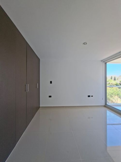 Apartamento de 3 alcobas en venta en La Floresta, Los Patios, 76 m² · foto 12 de 24