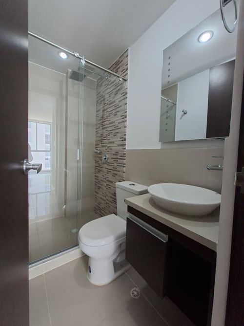 Apartamento de 3 alcobas en venta en La Floresta, Los Patios, 76 m² · foto 14 de 24