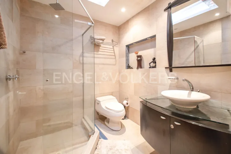 Casa de 4 alcobas en venta en Santa Barbara Central, Bogotá, 391 m² · foto 8 de 18