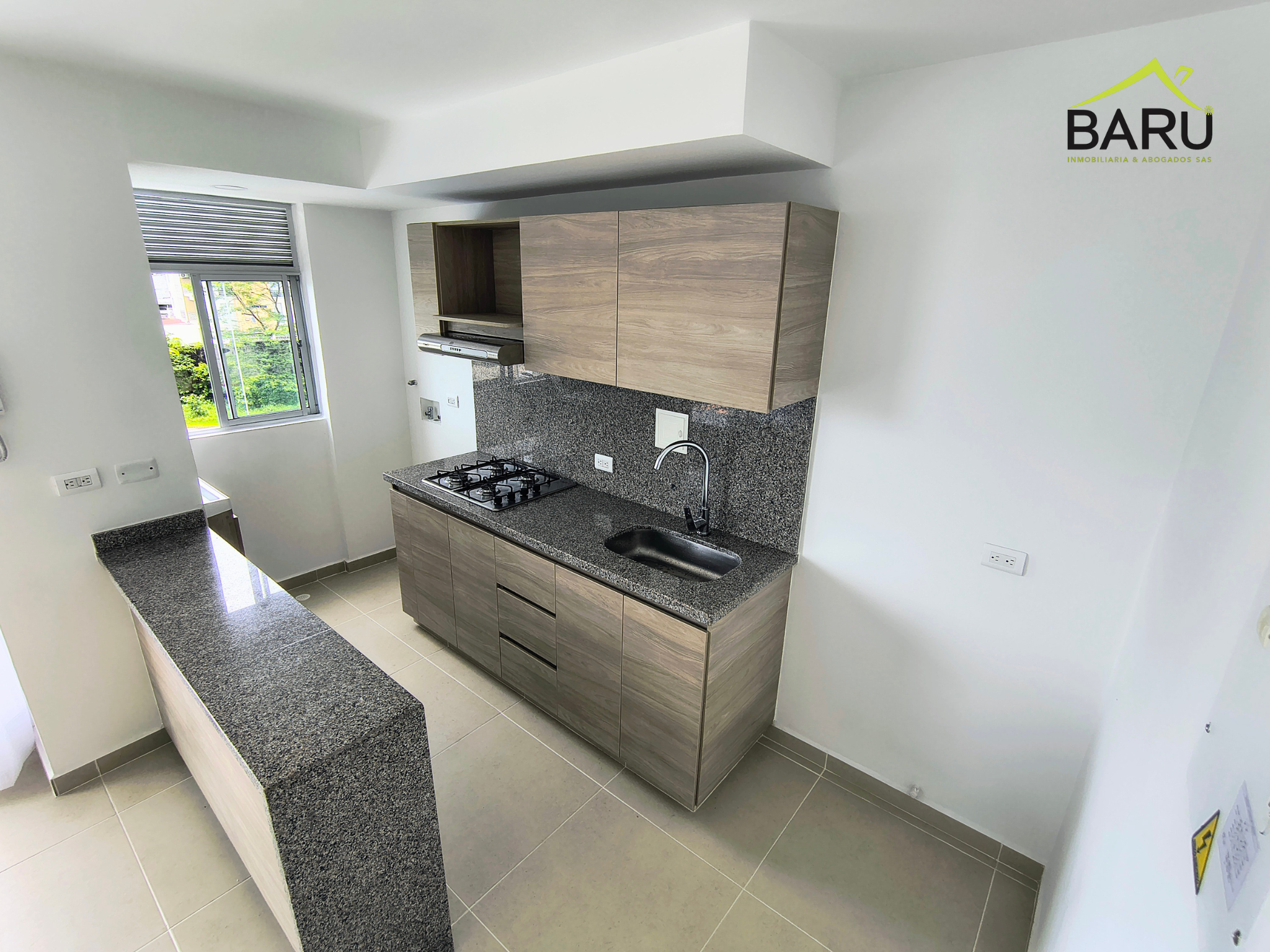 Apartamento en arriendo en Cr Los Cerezos, Villavicencio · foto 3 de 21
