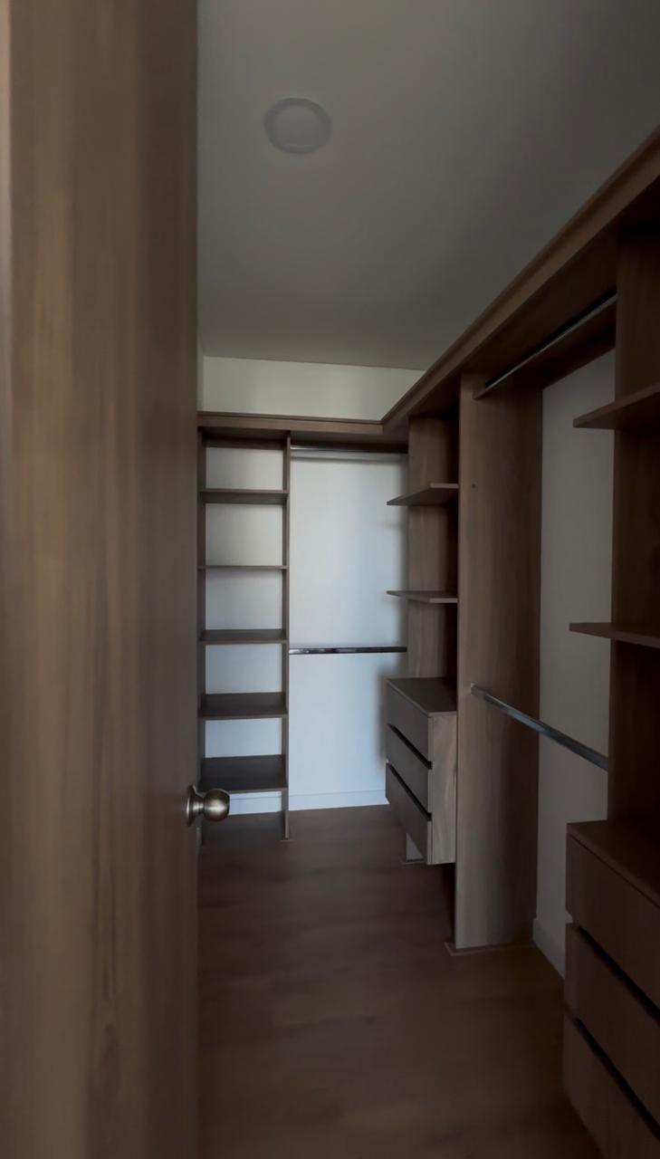 Apartamento en arriendo en Alameda, Bogotá · foto 4 de 17