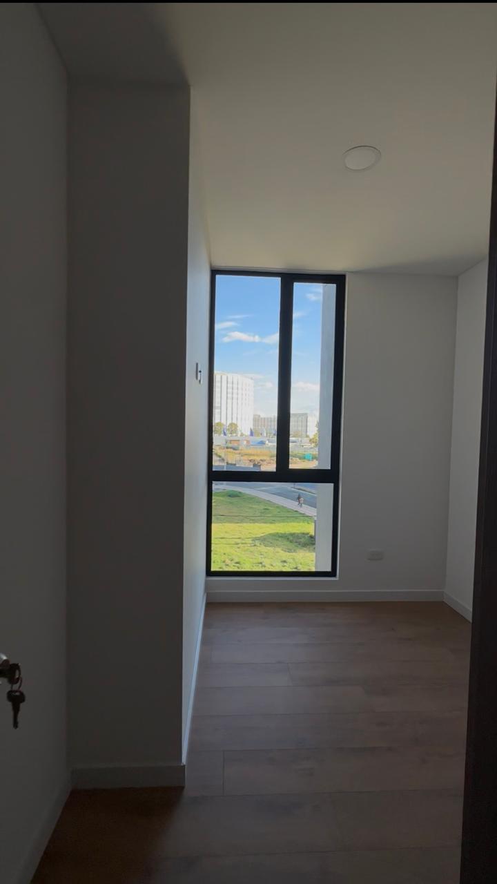 Apartamento en arriendo en Alameda, Bogotá · foto 7 de 17
