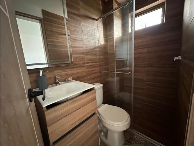 Casa de 4 alcobas en venta en Fundadores, Armenia, 240 m² · foto 12 de 24