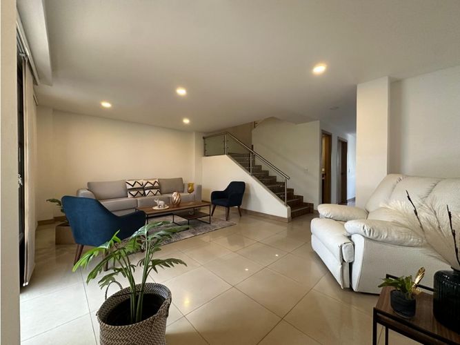 Casa de 4 alcobas en venta en Fundadores, Armenia, 240 m² · foto 18 de 24