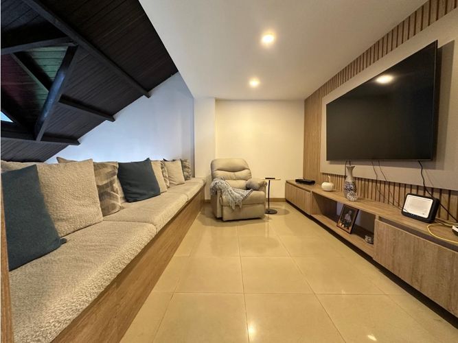 Casa de 4 alcobas en venta en Fundadores, Armenia, 240 m² · foto 23 de 24