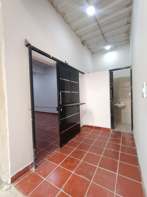 Local en arriendo en Pueblo Nuevo, Cúcuta, 540 m² · foto 7 de 11