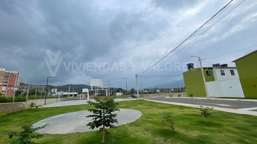 Casa de 3 alcobas en venta en Chaparral, Los Patios, 68 m² · foto 11 de 12