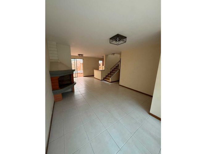 Casa de 3 alcobas en venta en Gualanday, Rionegro, 150 m² · foto 2 de 17