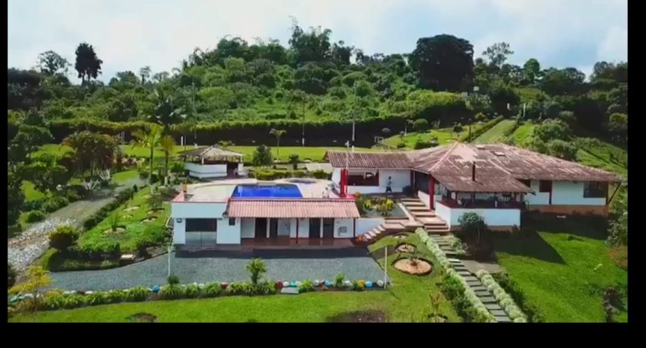 Finca en venta en Tribunas Corcega, Pereira, 1150 m² · foto 9 de 22