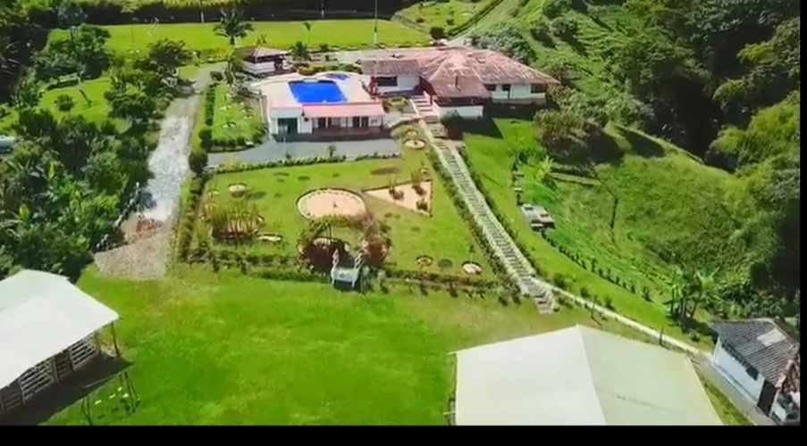Finca en venta en Tribunas Corcega, Pereira, 1150 m² · foto 21 de 22