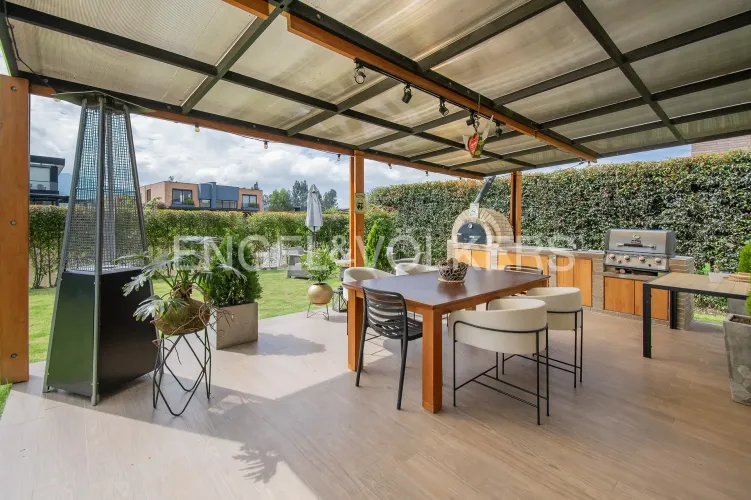 Casa de 5 alcobas en venta en San Jacinto, Chía, 423 m² · foto 19 de 20