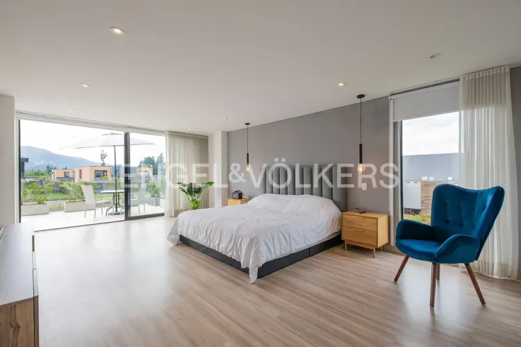 Casa de 5 alcobas en venta en San Jacinto, Chía, 423 m² · foto 12 de 20