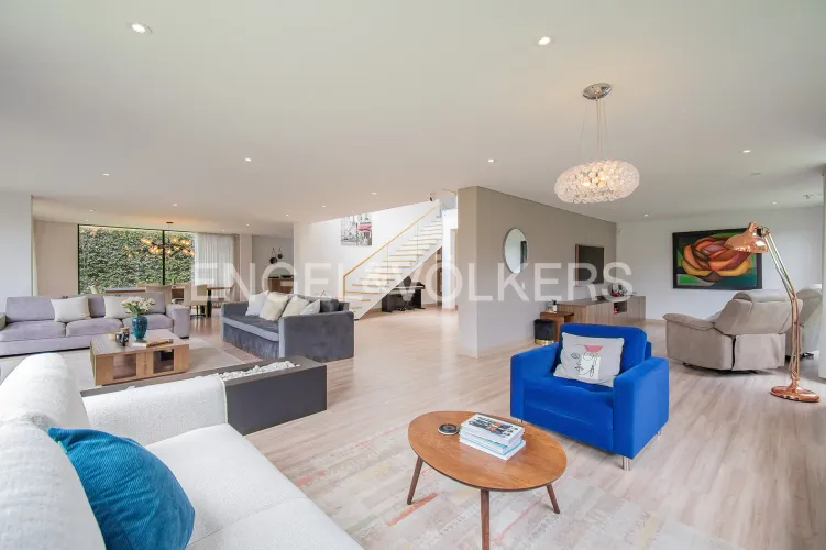 Casa de 5 alcobas en venta en San Jacinto, Chía, 423 m² · foto 7 de 20