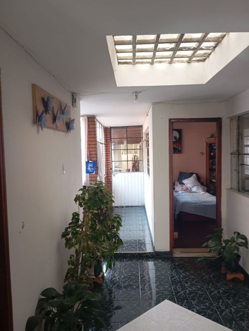 Casa de 6 alcobas en venta en La Pradera, Bogotá, 350 m² · foto 2 de 20