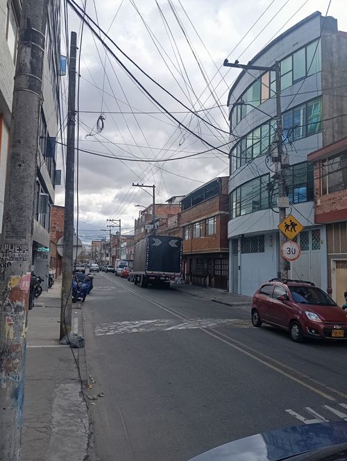 Casa de 6 alcobas en venta en La Pradera, Bogotá, 350 m² · foto 3 de 20