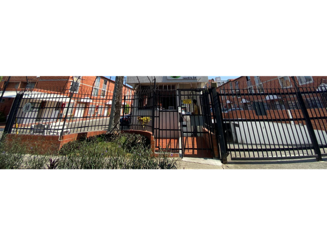 Casa de 4 alcobas en venta en Caney, Cali, 70 m² · foto 5 de 5