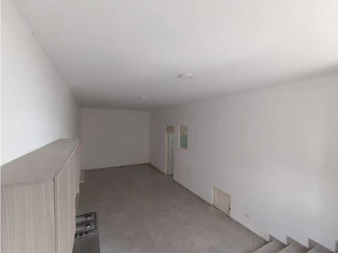 Local en arriendo en Avenida Santander, Manizales, 32 m² · foto 4 de 9