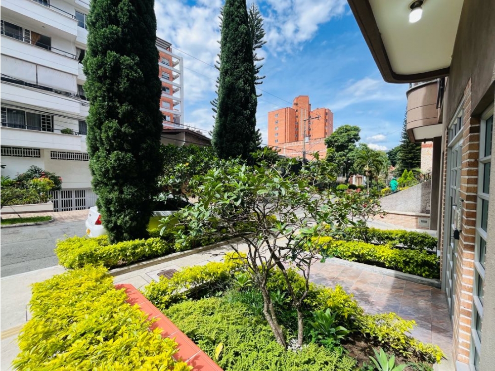 Apartamento en Arriendo en Laureles Nogal, Medellín