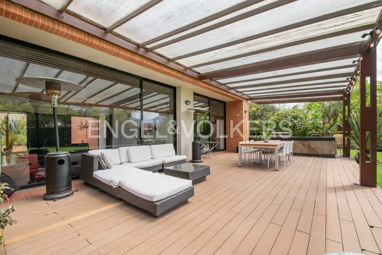Casa de 4 alcobas en venta en Guaymaral, Bogotá, 385 m² · foto 18 de 20