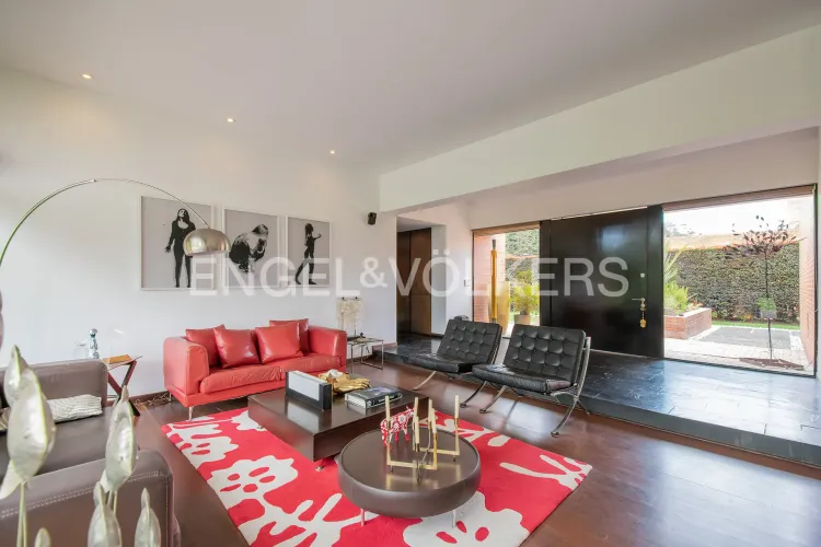 Casa de 4 alcobas en venta en Guaymaral, Bogotá, 385 m² · foto 3 de 20