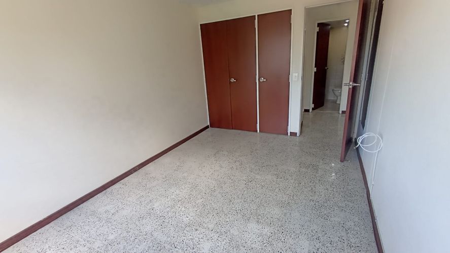 Apartamento de 4 alcobas en arriendo en Conquistadores, Medellín, 128 m² · foto 7 de 17