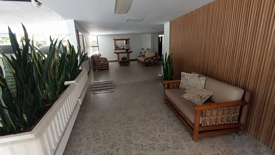 Apartamento de 4 alcobas en arriendo en Conquistadores, Medellín, 128 m² · foto 16 de 17