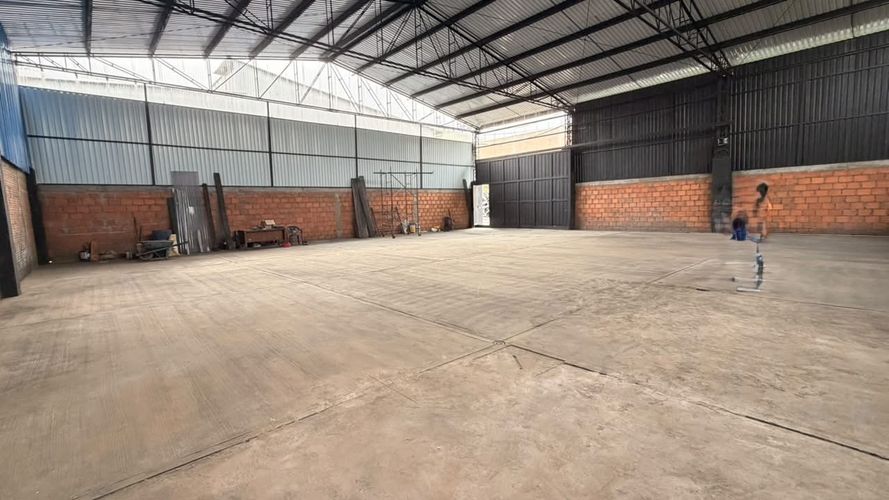 Bodega en arriendo en Malteria, Manizales, 390 m² · foto 2 de 18