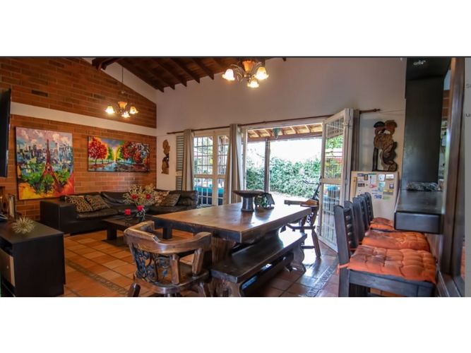 Casa de 4 alcobas en venta en Combia Baja, Pereira, 253 m² · foto 4 de 13