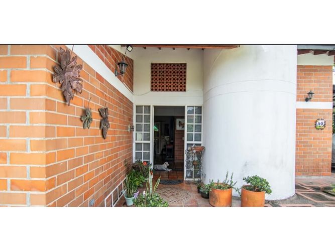 Casa de 4 alcobas en venta en Combia Baja, Pereira, 253 m² · foto 7 de 13