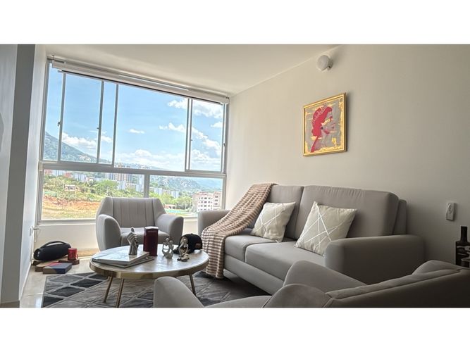 Apartamento de 3 alcobas en venta en La Independencia, Girón, 61 m² · foto 2 de 15