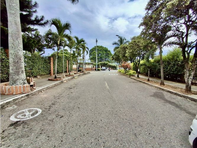 Apartamento de 3 alcobas en venta en El Tejar, Bucaramanga, 86 m² · foto 4 de 24