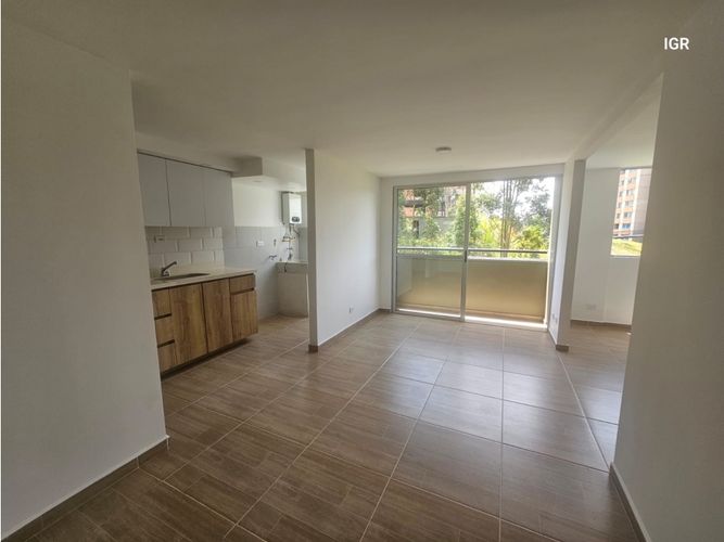 Apartamento de 2 alcobas en venta en Caribe, Rionegro, 52 m² · foto 4 de 24
