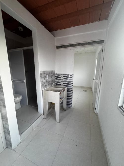 Apartamento en venta en Bajos Ciudad Cordoba, Cali · foto 9 de 21