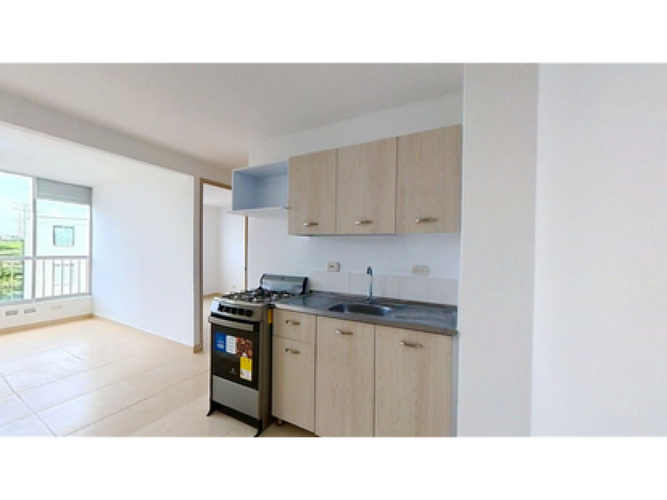 Apartamento de 2 alcobas en venta en Guabinas, Yumbo, 50 m² · foto 2 de 11