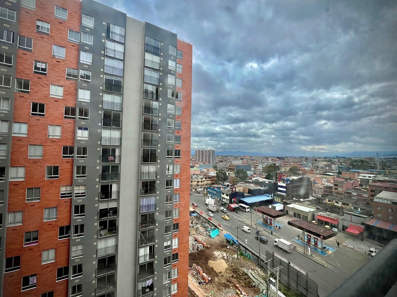 Apartamento en venta en Hayuelos, Bogotá · foto 6 de 16