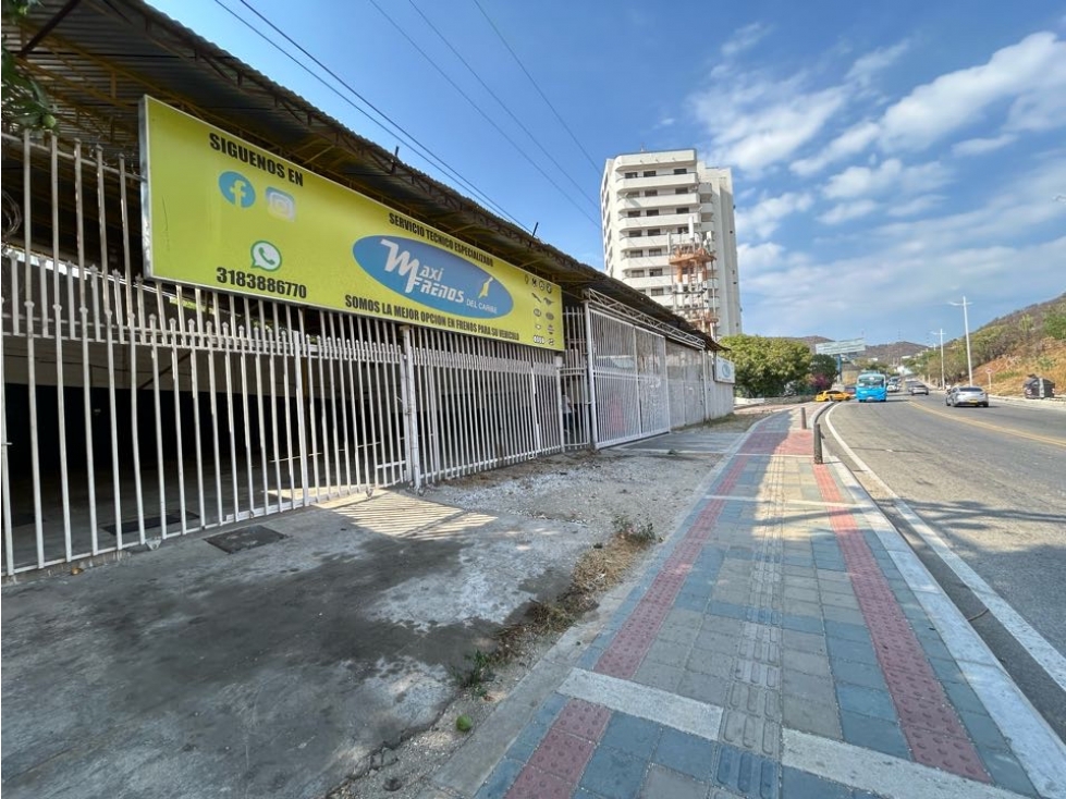 Retail space for rent in Rodadero, Santa marta
