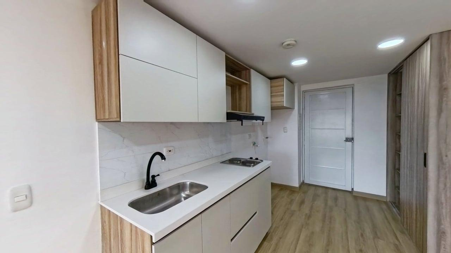 Apartaestudio en venta en Jorge Gaitan Cortes, Bogotá, 23 m² · foto 22 de 24
