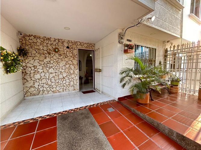Casa de 3 alcobas en venta en El Pereguetano, Santa Marta, 94 m² · foto 3 de 24