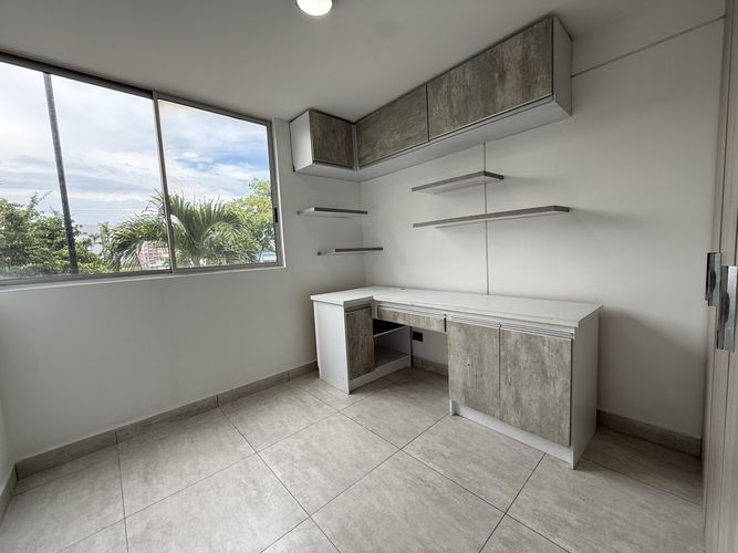 Apartamento de 3 alcobas en venta en Valle Del Lili, Cali, 107 m² · foto 7 de 21