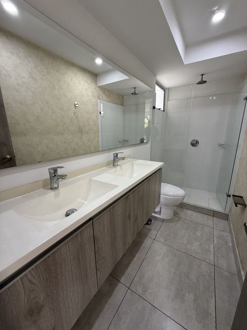 Apartamento de 3 alcobas en venta en Valle Del Lili, Cali, 107 m² · foto 13 de 21
