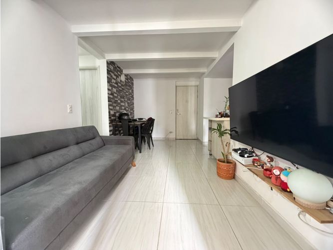 Apartamento de 3 alcobas en venta en San Jose, Sabaneta, 57 m² · foto 5 de 21