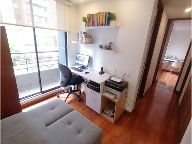 Apartamento de 3 alcobas en venta en Colina Campestre, Bogotá, 102 m² · foto 3 de 21