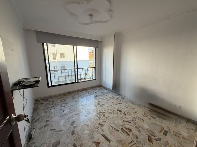 Apartamento de 5 alcobas en venta en El Ingenio, Cali, 167 m² · foto 2 de 10